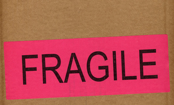 Pink Fragile sign