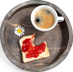 Kleines Frühstück mit Marmeladentoast und Kaffee