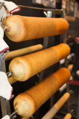 焼きあがったバウムクーヘン