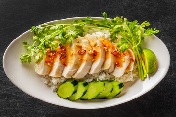 シンガポール・マレーシア・タイ風チキンライス Hainanese chicken rice