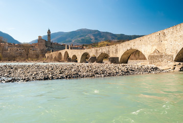 The river Trebbia and the medieval town Bobbio with its famous bridge "Ponte del Diavolo"