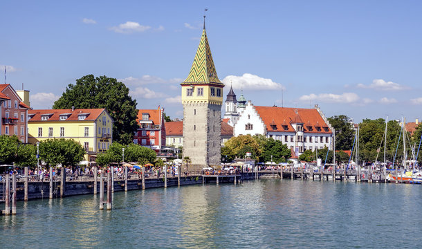 An image of the beautiful harbor at Lindau Germany