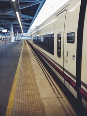 Naklejka premium Train at station platform