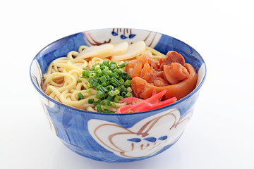 沖縄料理の沖縄そば
