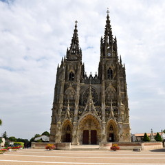 Basilique Notre-Dame de l'Épine