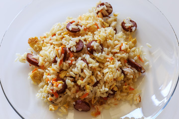 Fried rice with vegetables and eggs (Chinese cuisine)