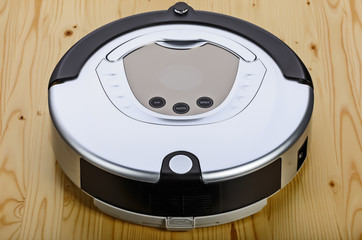 Robot vacuum cleaner (an electronic screen)