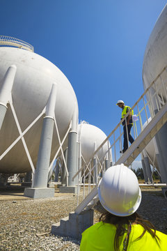 Liquefied Petroleum Gas tanks and Petrochemical Engineer