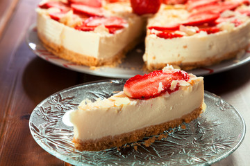 Cheesecake with strawberries
