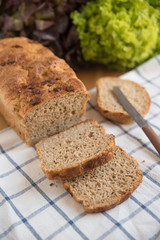 Vollkornbrot 