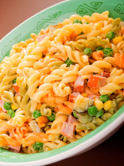 Pasta collection - fusilli with peas and ham