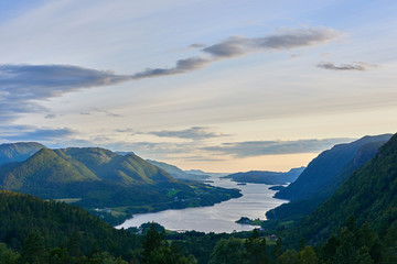 Norwegian sea and mountains - Arvagsfjorden