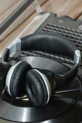 Obraz na płótnie Canvas player with headphones on vinyl plates