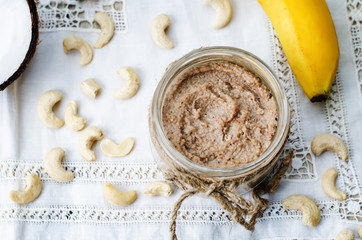 toasted cashew banana coconut butter