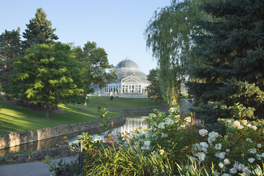 Como Park conservatory on a bright summer morning