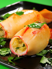 Stuffed squids with potatos