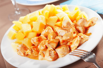 Chicken with potatos