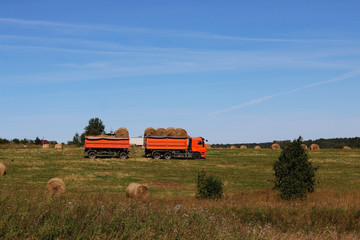 field truck tractor harvesting