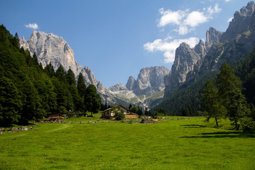 Fototapeta na wymiar Mountains landscape panorama