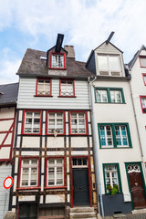 alte Hausfassaden in Monschau, Deutschland