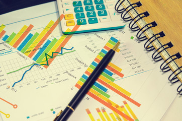 Obraz premium business Chart and pen