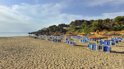 Fototapeta na wymiar Strand beach resort of Palma Nova, Majorca.