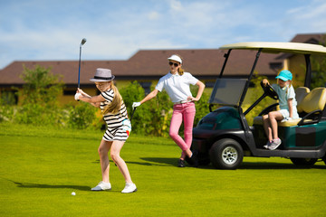 Kids golf competition