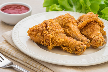 Crispy fried chicken on plate and dip sauce