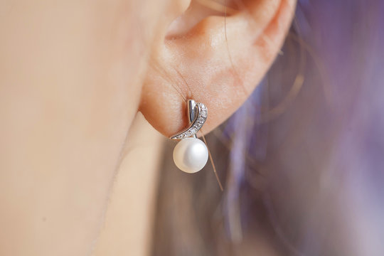 earring