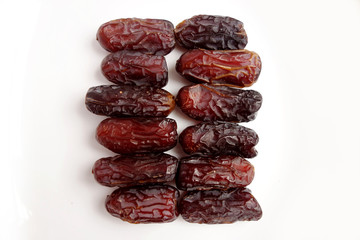 sun dried dates