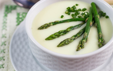 Asparagus soup puree