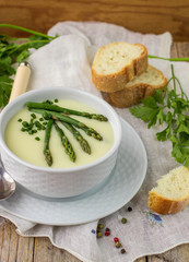 Asparagus soup puree