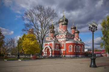 Borisov: Sacred and Voskresensky orthodox cathedral - obrazy, fototapety, plakaty