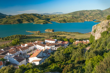 Fototapeta na wymiar Old Andalucia Village Zahara with lake in Spain (Pueblos Blancos