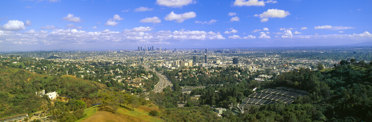 Obraz premium Los Angeles Skyline from Mulholland, California