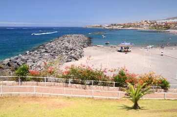 Przepiękna Playa de Torviscas w Adeje, Tenerife
 - obrazy, fototapety, plakaty