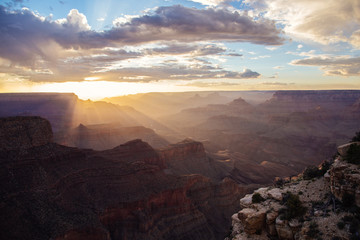 Fototapeta na wymiar Majestic sunset in the Grand Canyon