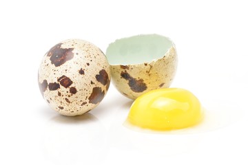 Obraz premium Quail egg isolated on white background