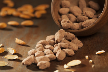 Dark chocolate truffles with almonds