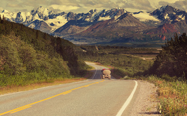 Fototapeta premium Road on Alaska