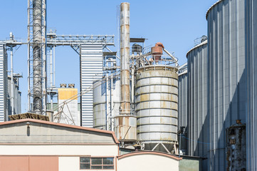 Factory for drying and storage of cereals