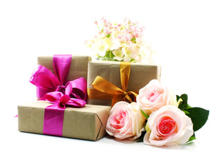 wrapped vintage gift box with pink ribbon bow