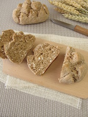 Sliced wholegrain rolls