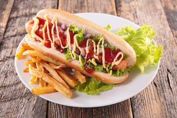 hot dog with french fries