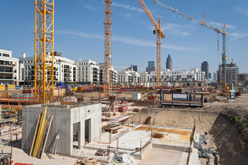 Fototapeta na wymiar Construction site in a new district of Frankfurt Europaviertel