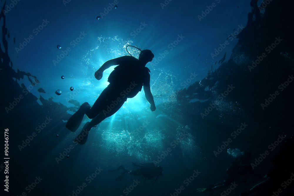 Poster Scuba diver silhouette underwater