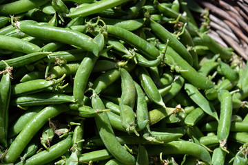 grüne Bohnen auf dem Wochenmarkt in Spanien