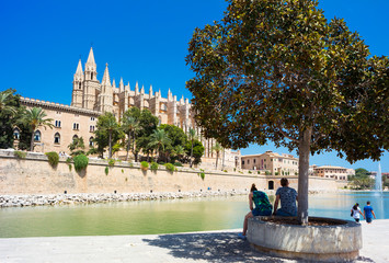 Palma de Mallorca, port marina Majorca Cathedral © engel.ac