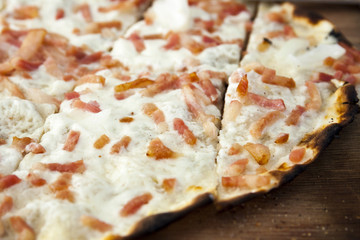 tarte flambée closeup