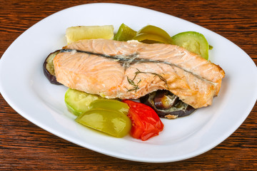 Salmon with grilled vegetables